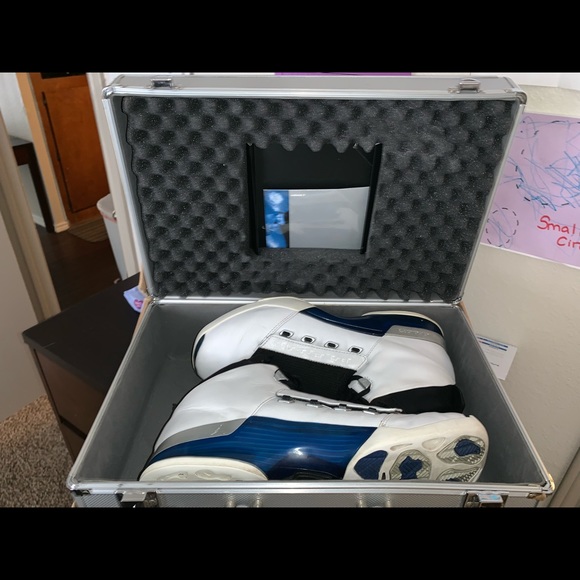 jordan 17 case